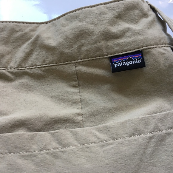 Patagonia Men's Khaki Athletic Shorts - Picture 5 of 8